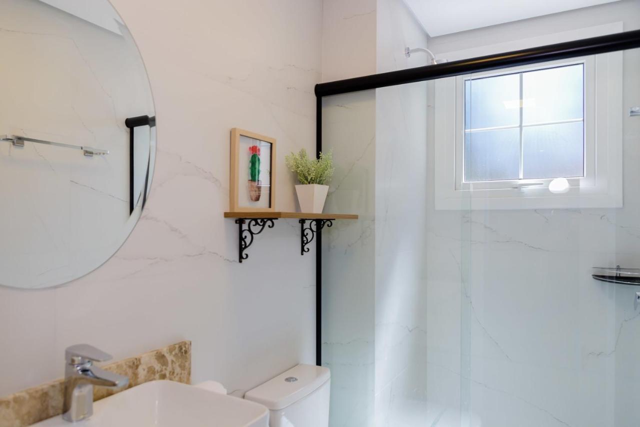 Novo Maravilhoso Apartamento No Centro - Gramado Apartman Kültér fotó